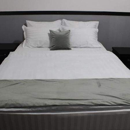 Ikan Registon Hotel Samarkand Bagian luar foto