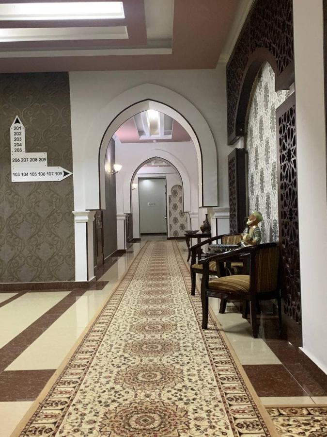 Ikan Registon Hotel Samarkand Bagian luar foto