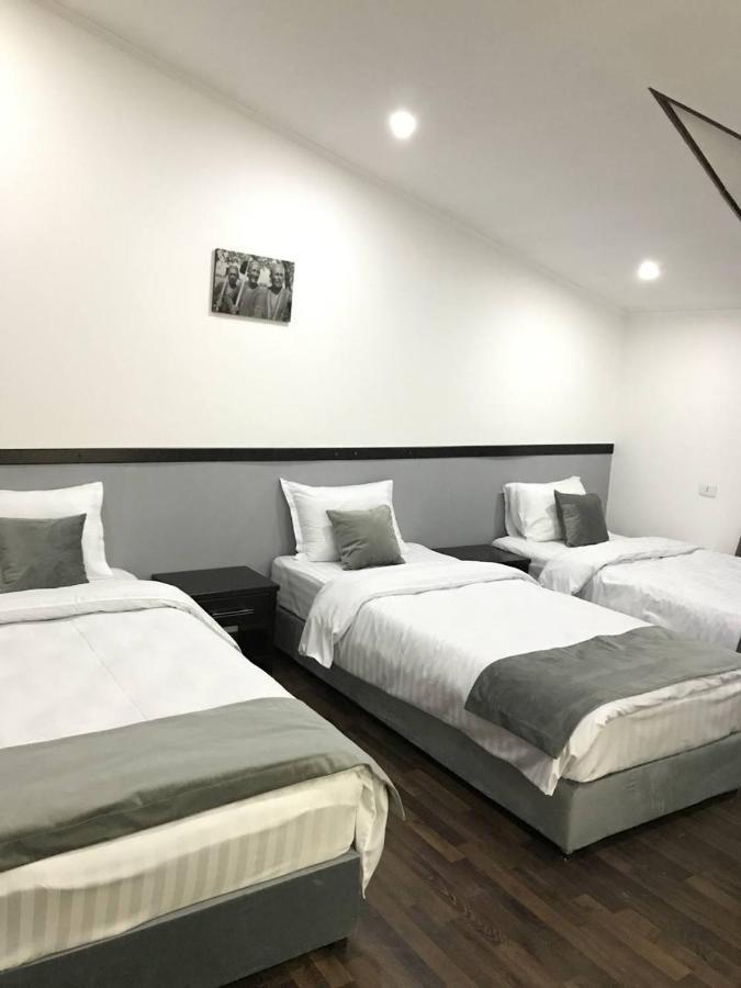 Ikan Registon Hotel Samarkand Bagian luar foto